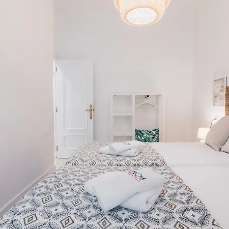 Altair Apartment By People Rentals Bilbao Buitenkant foto
